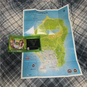 Grand Theft Auto V for Xbox one - Green Case